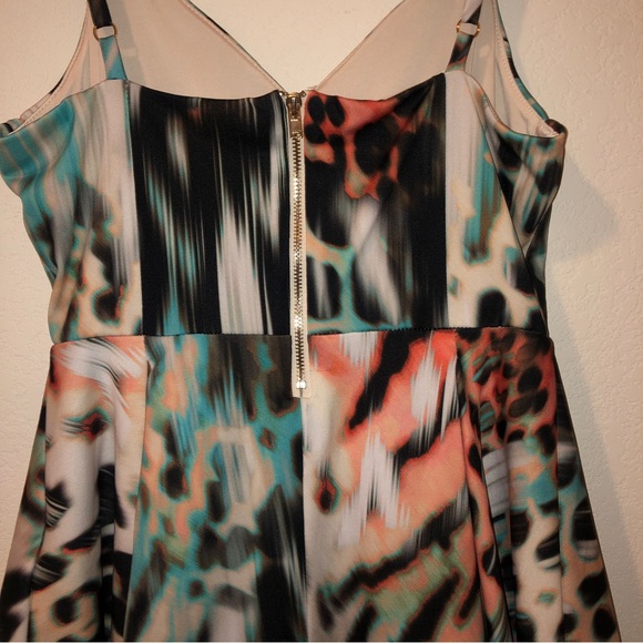 BEBE SEXY MULTICOLOR TOP - Picture 6 of 7